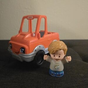 Fisher Price Little People Help A Friend Pick Up